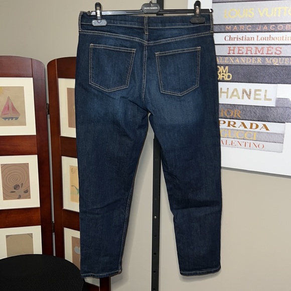 NWOT Banana Republic girlfriend jeans - Picture 3 of 3